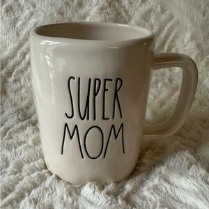 Rae Dunn “Super Mom” Ceramic Mug
